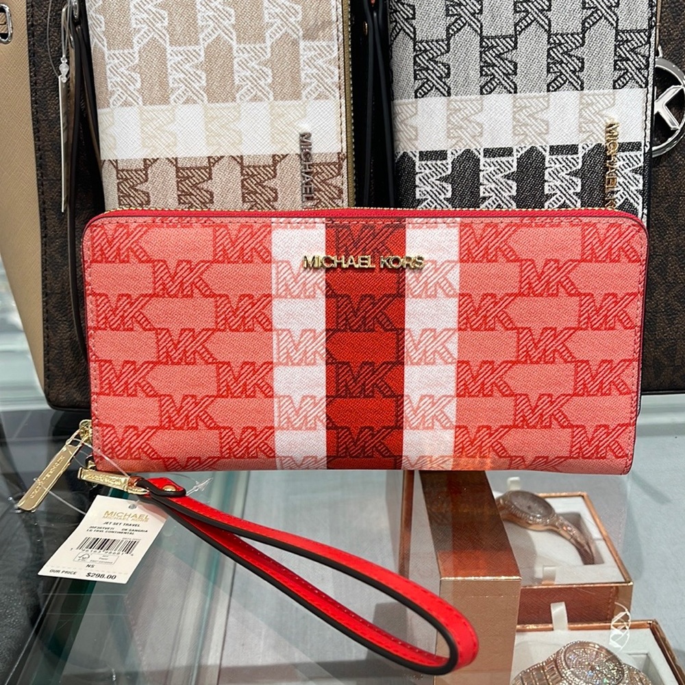 MICHAEL KORS Leather Continental Phone Holder Wristlet Wallet 
Dark Sungria
NWT